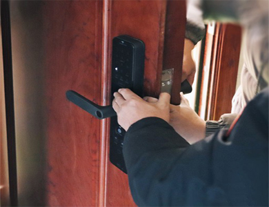 利州24小时上门开锁公司